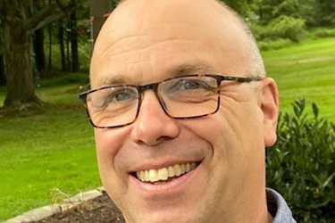 Robert Perkins_Bayer_450x300