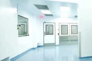 Pharma cleanroom wall