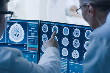 Radiologist -iStock-1074166486