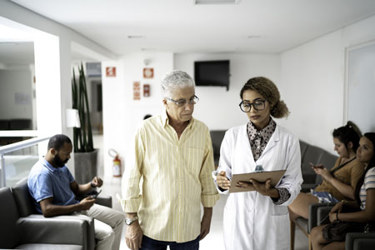 GettyImages-1200984194 elderly mobility GettyImages-1200984194 elderly mobility