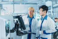 GettyImages-1135140461-lab-team