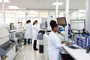 GettyImages-1938554519-lab-computer-research-discovery