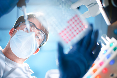 GettyImages-157697835 lab, titer, research GettyImages-157697835 lab, titer, research