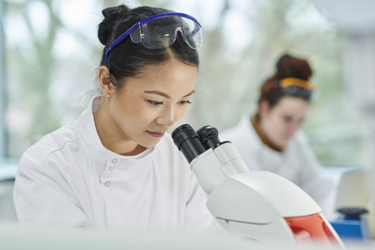Laboratory-analysis-GettyImages-1385463753