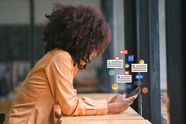 Social Media, modern workplace-GettyImages-2152116939