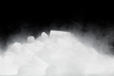 Dry-Ice-Cryogenic-iStock-484428415
