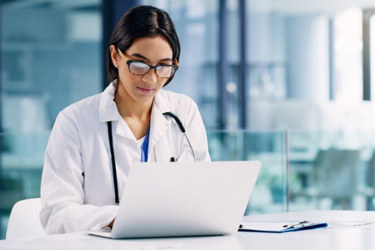 GettyImages-1169499108 doctor laptop GettyImages-1169499108 doctor laptop