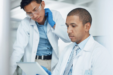 GettyImages-1600719527 Life Sciences Training