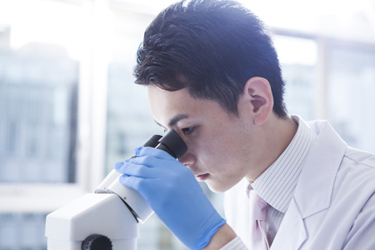 Man researcher-GettyImages-584238458