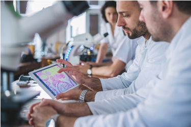 GettyImages-954960688 clinical trial team research